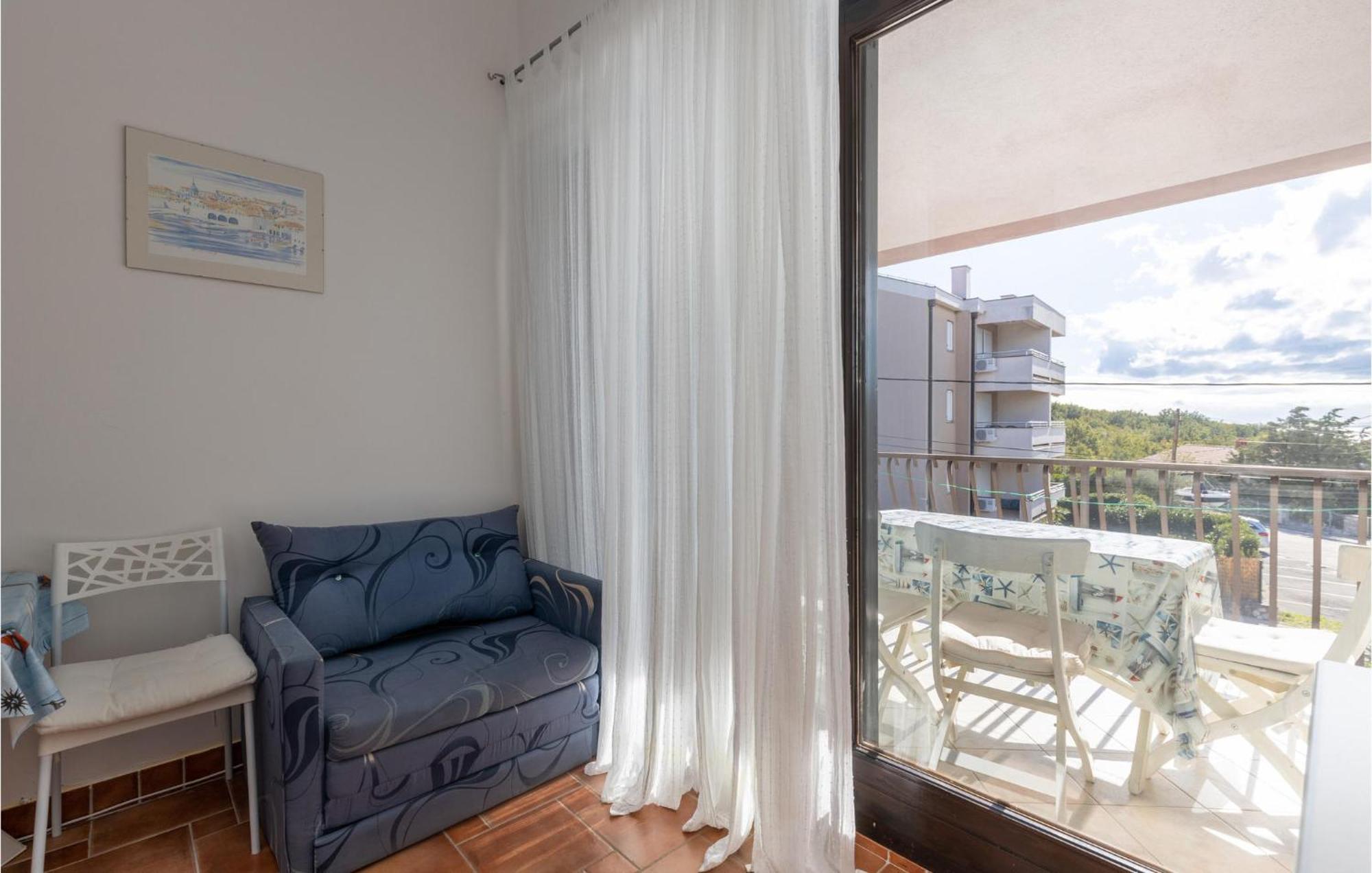 Nice Apartment In Jadranovo With Kitchen 외부 사진